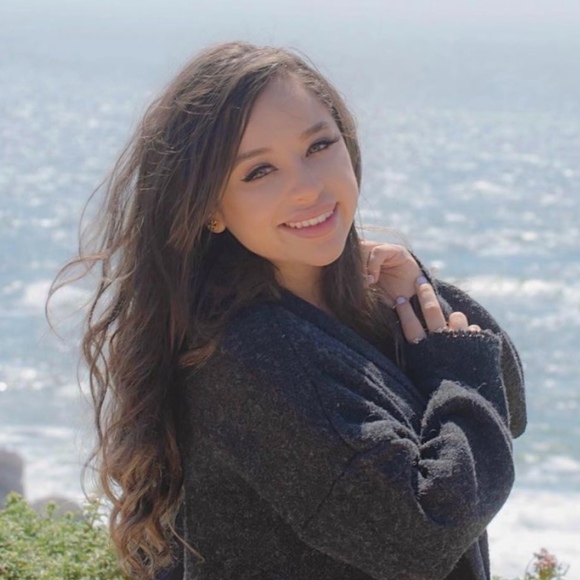 arivega_